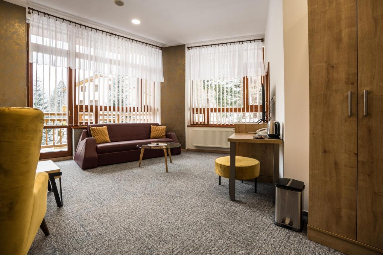 Hotel Somka Drienica Екстер'єр фото