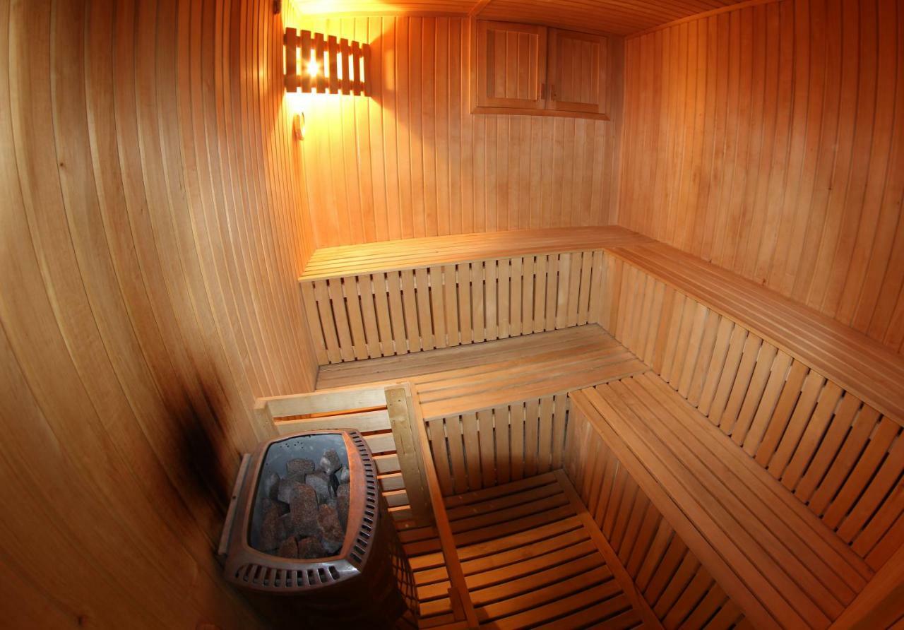 Hotel Somka Drienica Екстер'єр фото